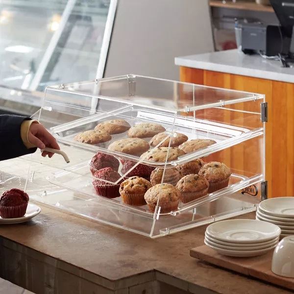 Custom_Acrylic_Bakery_Display_Case_5_c6s4