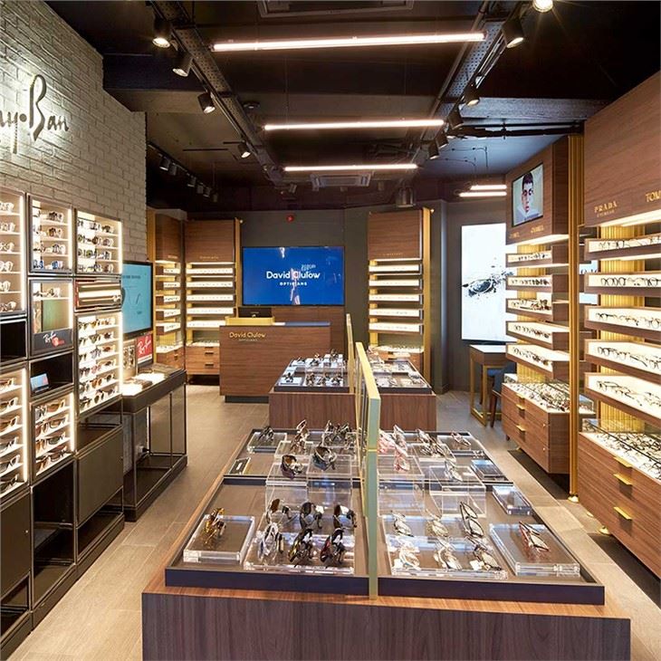 Custom_Acrylic_Eyewear_Displays_5_v5ap